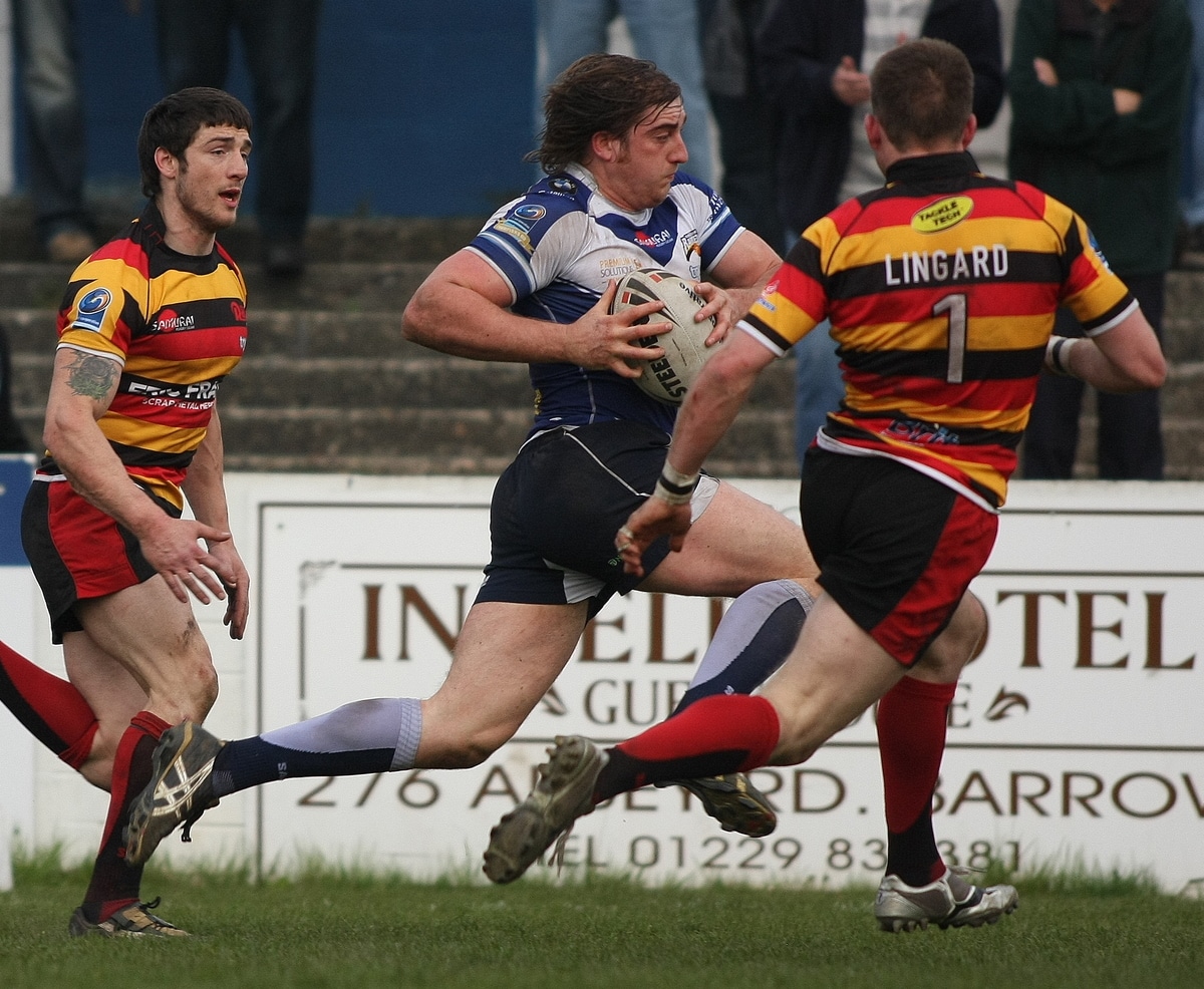 2010 - Barrow v Dewsbury - Harrison going in 24-04-2010 18-11-15